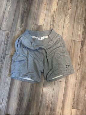 Vintage 00’s Nike Sweat Shorts